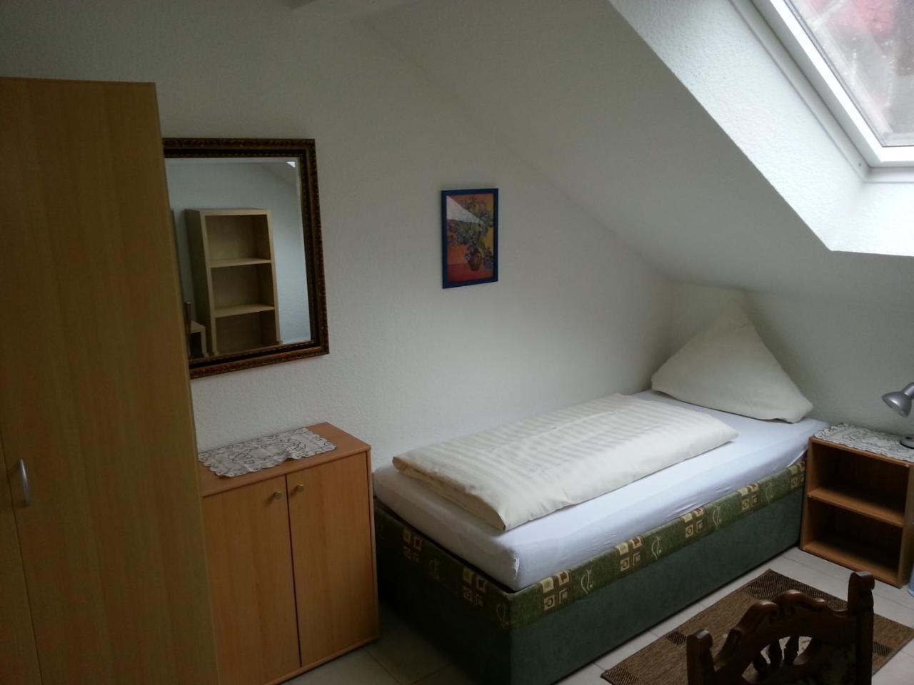 Hotel Am Kamin Duisburgo Esterno foto